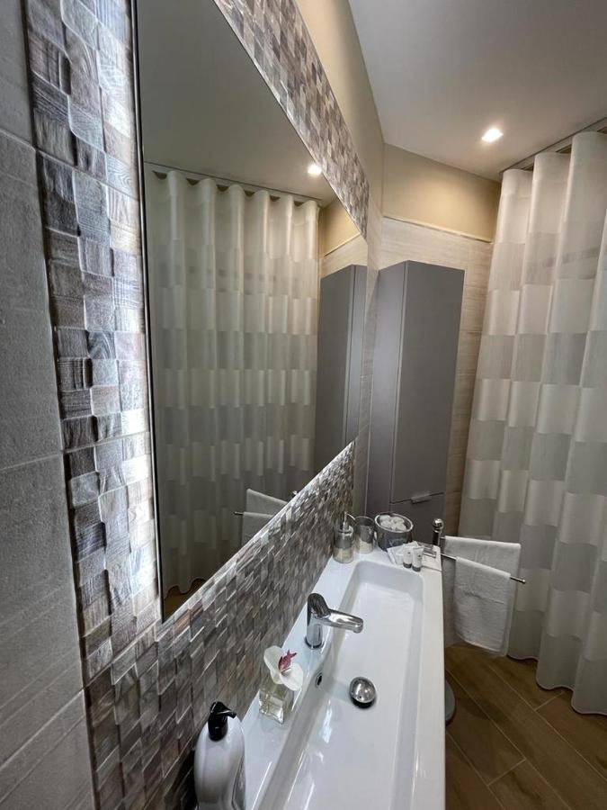 Dimora Lucia Apartment Troia Екстериор снимка