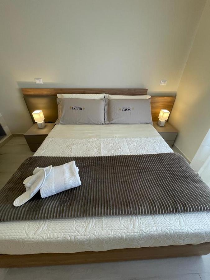 Dimora Lucia Apartment Troia Екстериор снимка